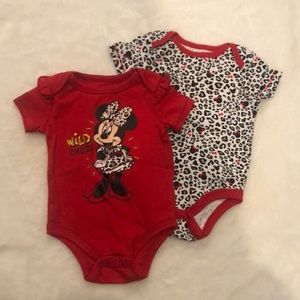 NWOT Disney Baby Onesies 0-3 month
